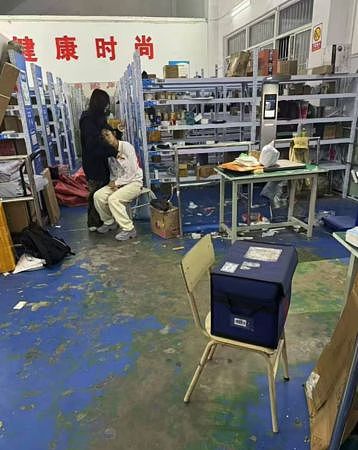 江苏校园砍人8死17伤！学生躲进宿舍“用书桌挡门”（组图） - 4