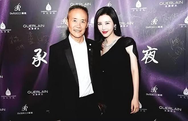 王石前妻：遭车祸一只眼失明，离婚12年后，如今怎么样了？（组图） - 9