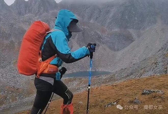 上海女驴友徒步时被65岁马夫猥亵？细节流出目击者发声反转又反转（组图） - 4