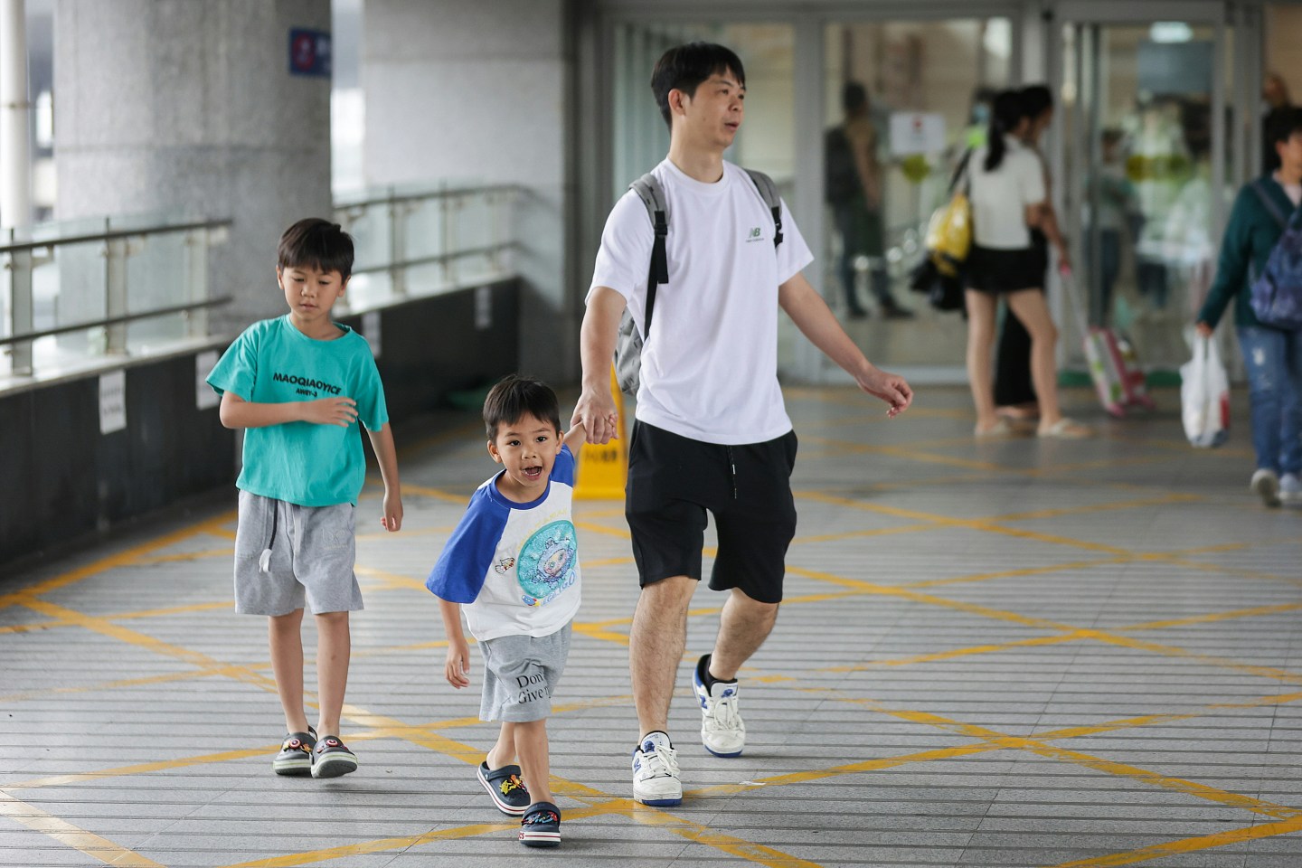 12.1起深圳居民赴港旅游一签多行，珠海居民明年赴澳旅游一周一行（组图） - 7