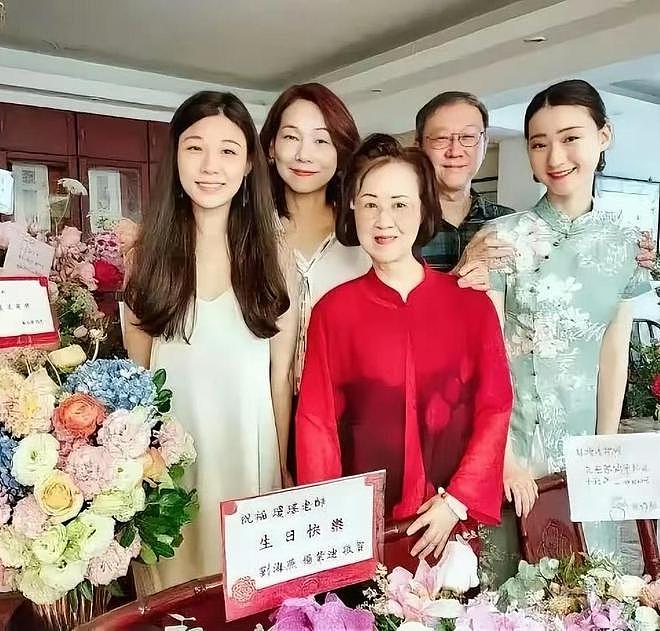 琼瑶儿媳何琇琼：婆婆是我老师，公开遗书是为免我受舆论指责（组图） - 15