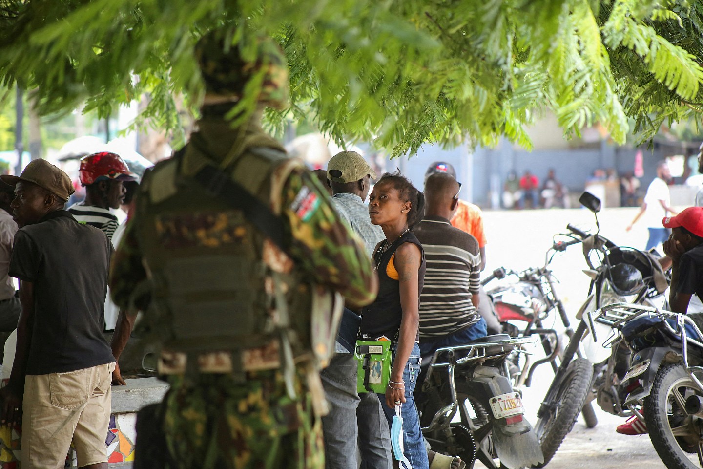 海地首都贫民窟黑帮火拼，110人死均为逾60岁长者，疑涉巫术伤童（组图） - 3