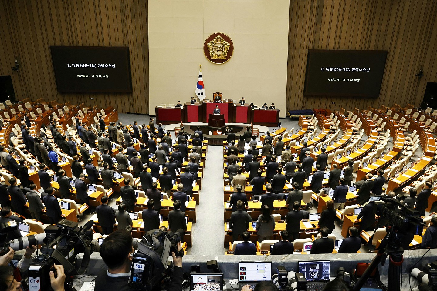 韩国会通过弹劾总统议案，总理韩悳洙暂代职务！尹锡悦回应称“绝不放弃”（图） - 4