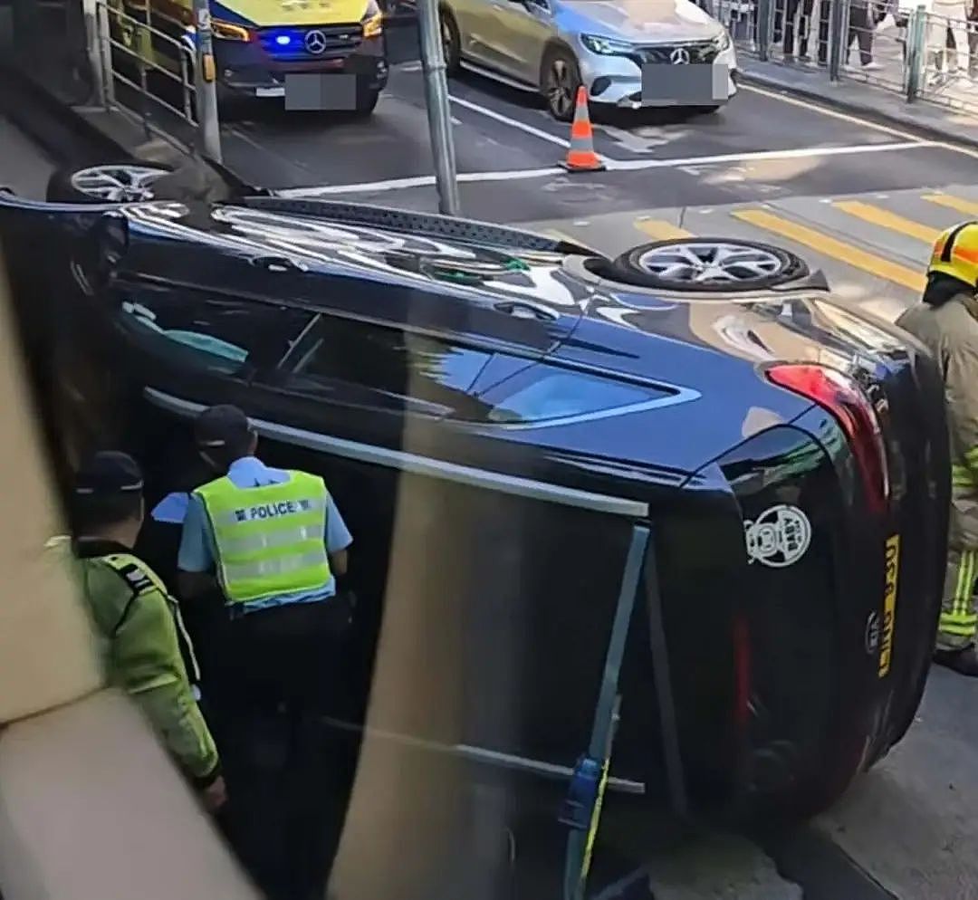 香港女星江若琳发生车祸紧急送医，驾驶车辆发生侧翻（组图） - 4