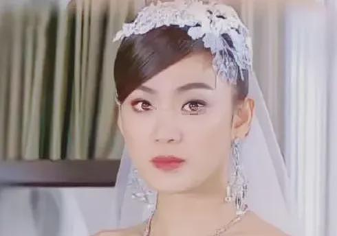 恭喜结婚生B！童年女神突然闪婚，早已怀孕奉子成婚！老公苦恋17年终于抱得美人归（组图） - 2