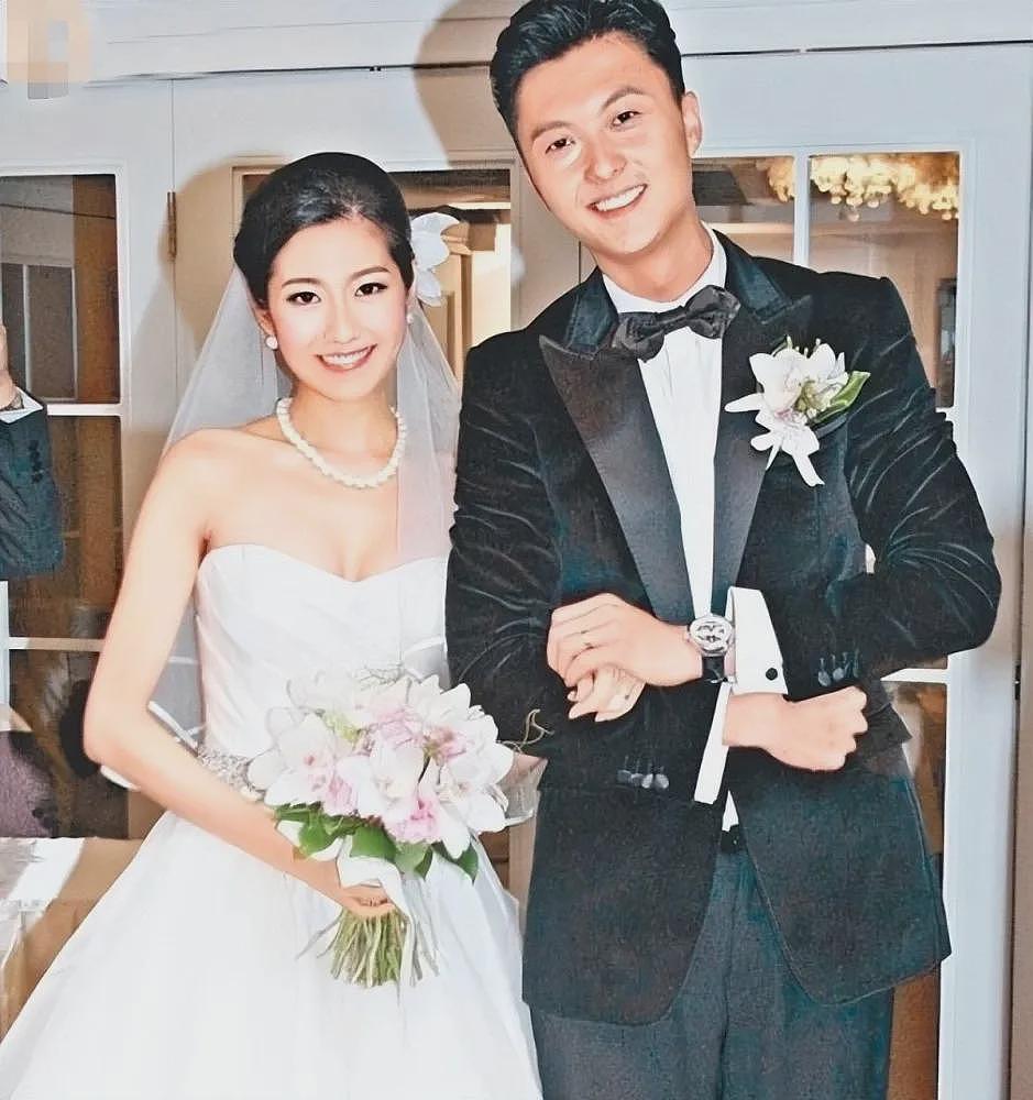 谁说他们离婚了？宅男女神未婚先孕，老公偷S不断隐忍11年，被传分居实则恩爱如初？（组图） - 12