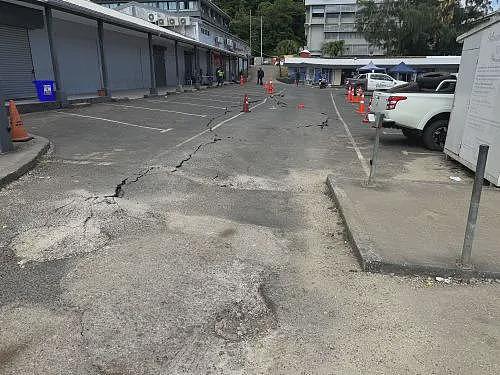 2名中国人不幸遇难！澳洲航班停飞，7.3级强震令整个城市遭到严重破坏！（组图） - 5