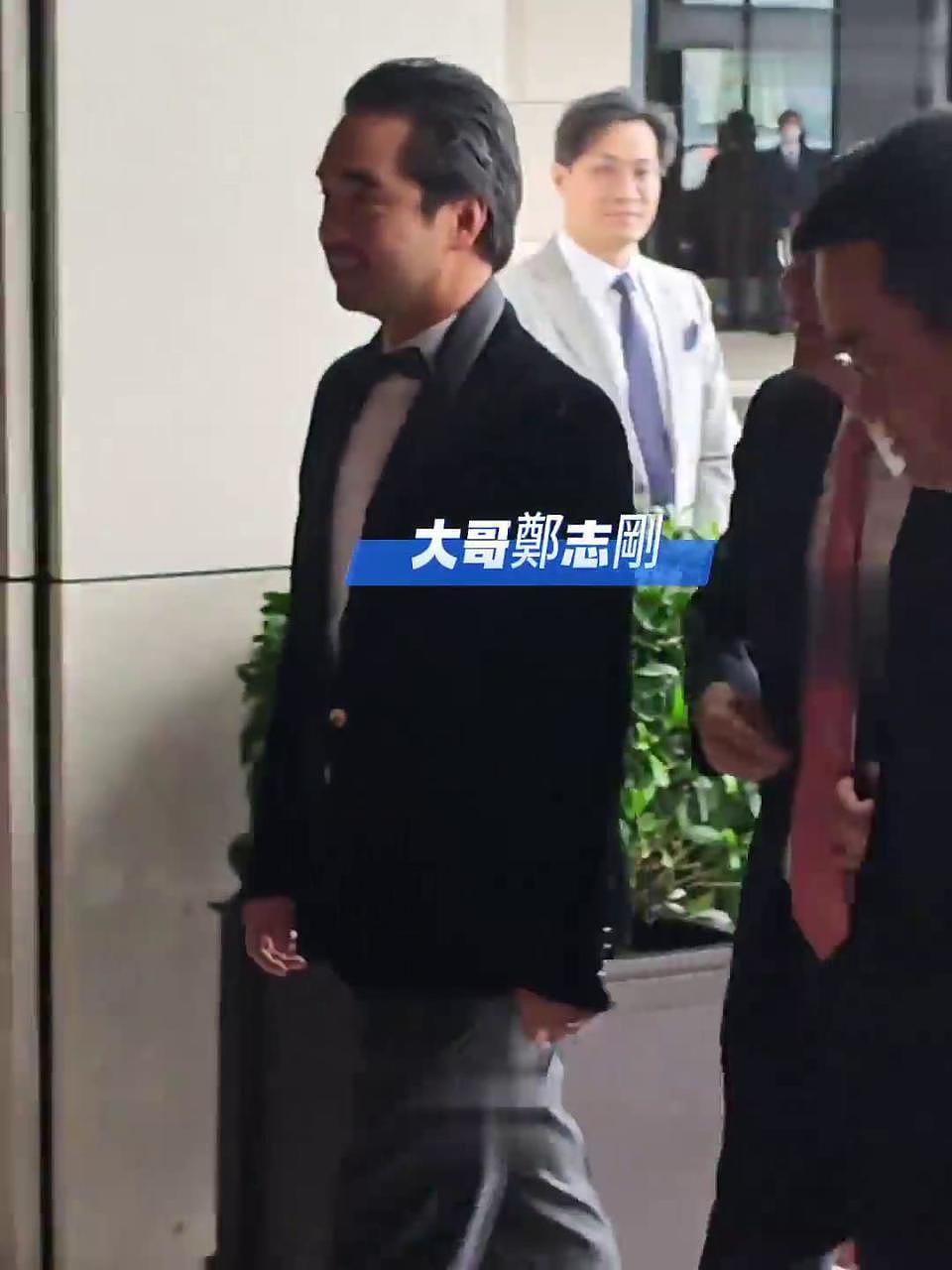 香港千亿儿媳结婚两天后父亲病逝，她发声证实，称父亲曾抱病出席婚礼（组图） - 12