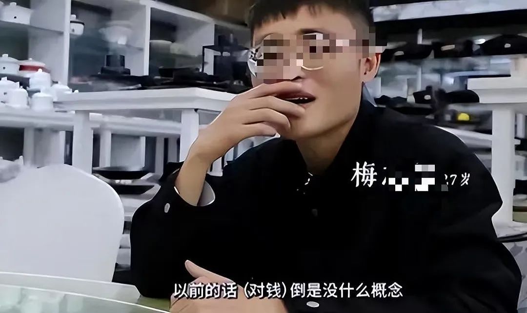 富二代2岁被拐卖没想到买家是亿万富翁？豪车名表人生躺赢我承认我酸了（组图） - 11