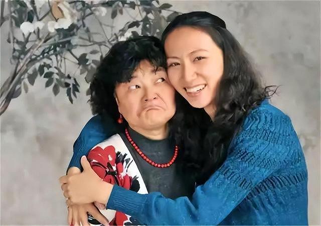 清华才女李一诺：27岁博士毕业，4年生3娃，还替世界首富花钱（组图） - 4