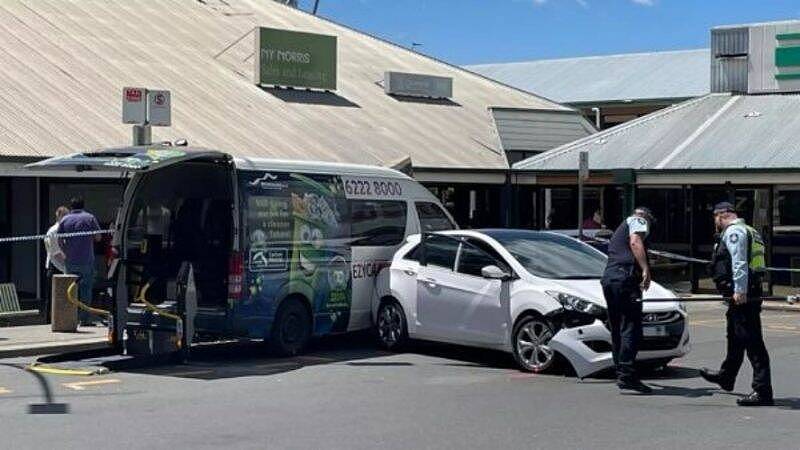 澳洲女子助人忘了先拉手煞车，反遭自己车撞死（组图） - 1