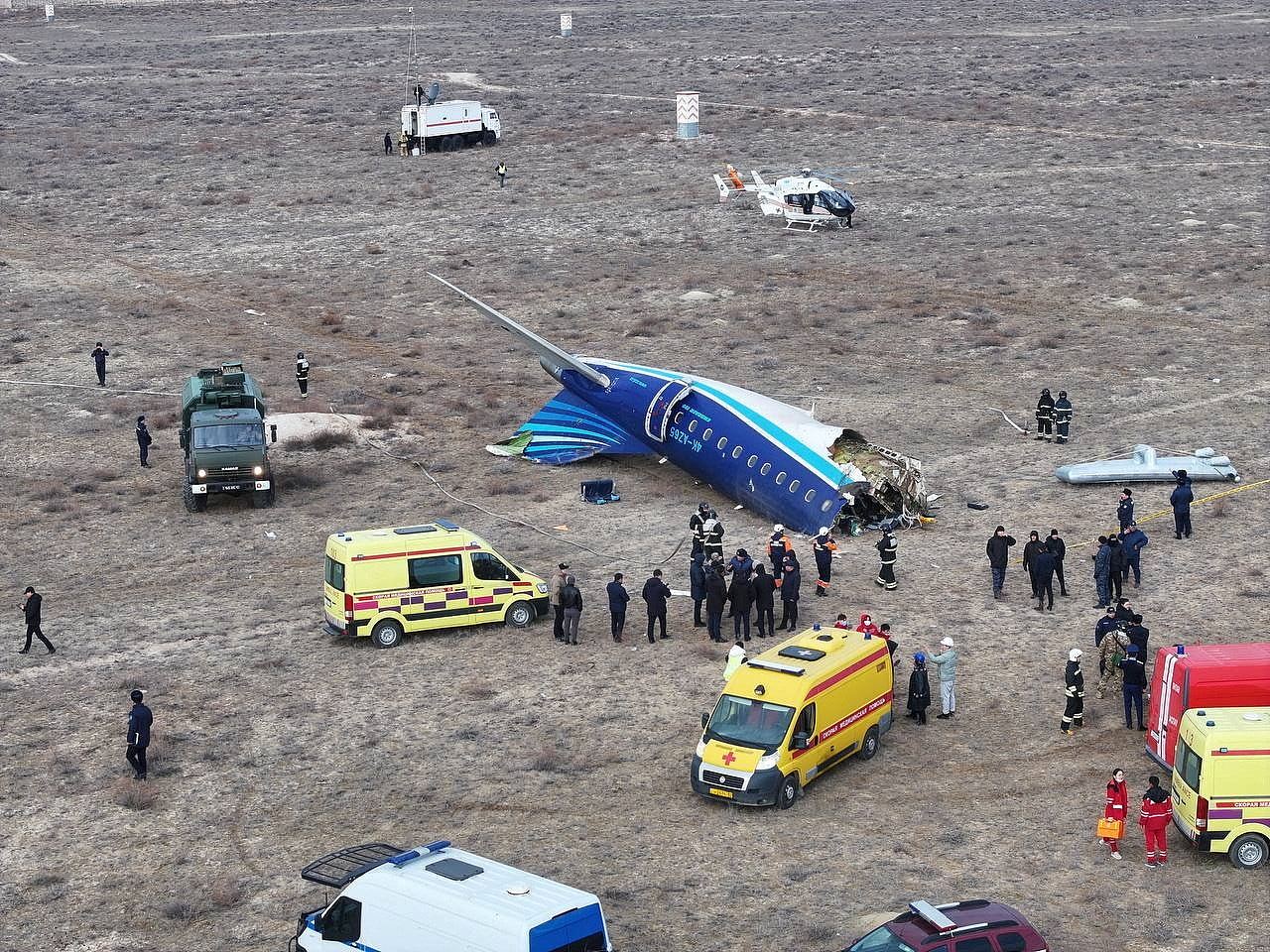 阿塞拜疆航空客机哈萨克坠毁，幸存者忆述：3度尝试降落车臣未果（组图） - 1