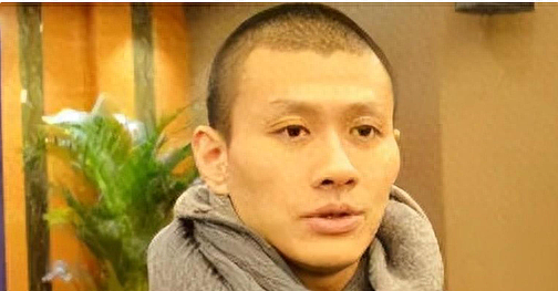 杨丽萍“御用”男舞伴跳楼自杀，知情人透露：从39楼跳的，很决绝（组图） - 1