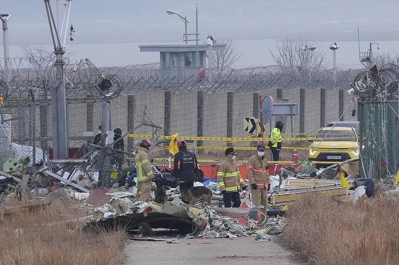 济州航空坠毁客机仅2人生还，韩媒：该机型无放油功能导致大火（图） - 1