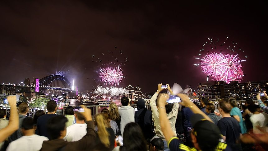 跨年烟花去哪看？怎么看？全澳首府城市跨年夜庆祝指南（组图） - 1