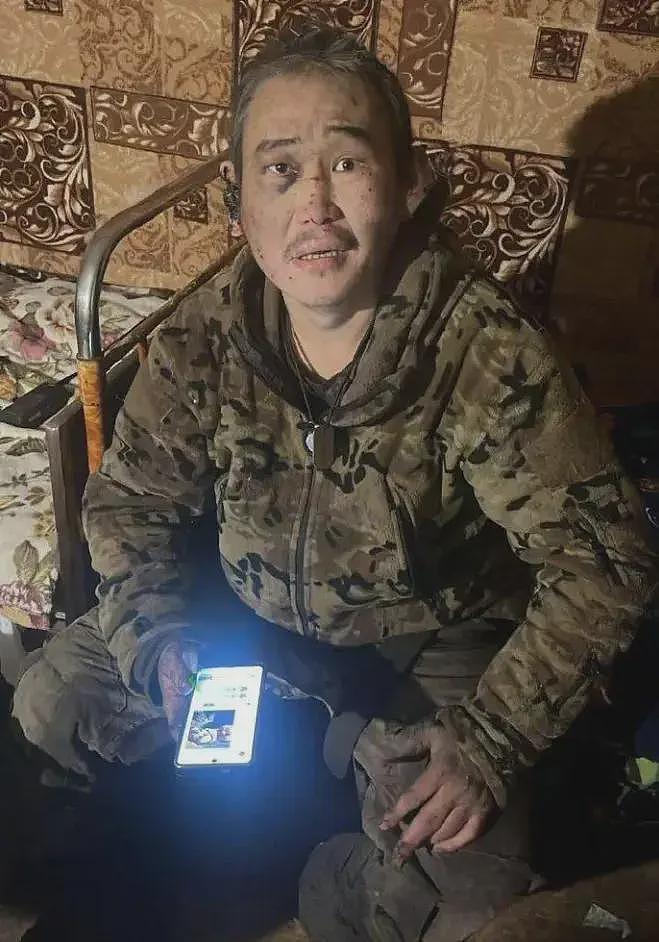 俄乌首曝肉搏战：俄军黄种士兵绝地反杀，乌军死前呼喊“妈妈”（组图） - 12