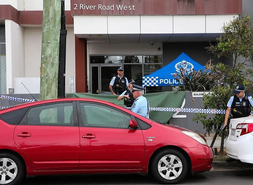 澳洲新婚护士公寓坠亡！邻居目击她挂在阳台上，死前2小时曾报警（组图） - 2