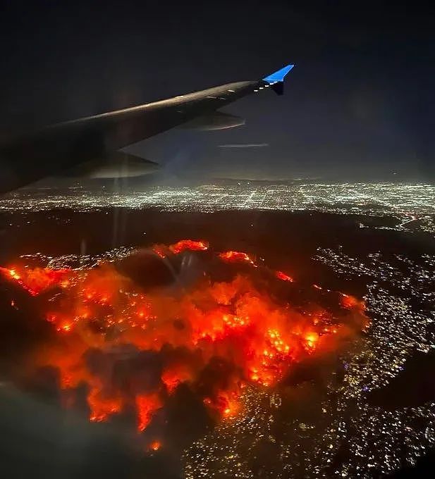 恐怖！洛杉矶遍地起火，天空被烧成暗红色，消防员不够用，水源也即将耗尽，好莱坞明星一夜无家可归（组图） - 3