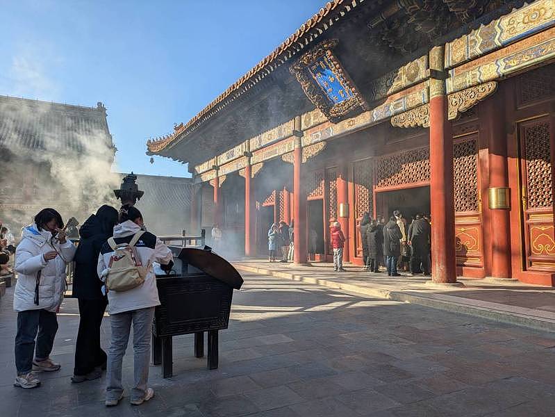 西藏地震伤亡惨重，班禅是否在雍和宫办法会受关注（组图） - 1