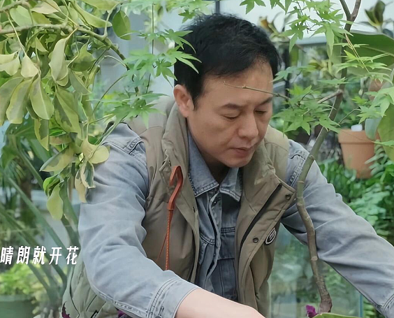 走红2年后，再看“高启强”张颂文的处境，何炅的话应验了（组图） - 12