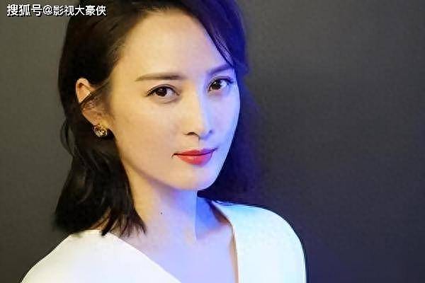 别“挤胸”尬演古装美人了，这6位女星告诉你，什么叫古典美人（组图） - 1