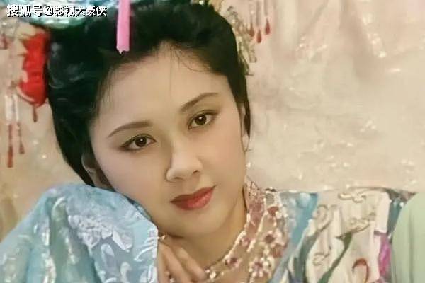 别“挤胸”尬演古装美人了，这6位女星告诉你，什么叫古典美人（组图） - 10