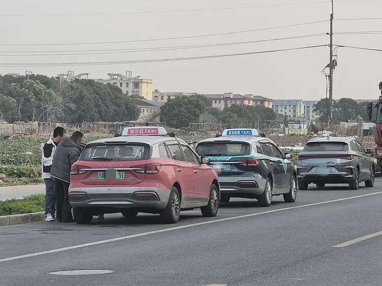 突然疯涨！3秒跳1元！上海出租车收到大量投诉：浦东机场→虹桥要价410元...上海形象不要啦（组图） - 14