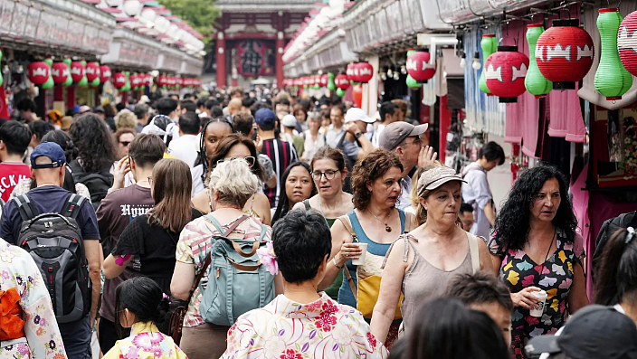 澳洲游客“挤爆”日本！日本隔空喊话： 求求你们，别来了！（组图） - 5