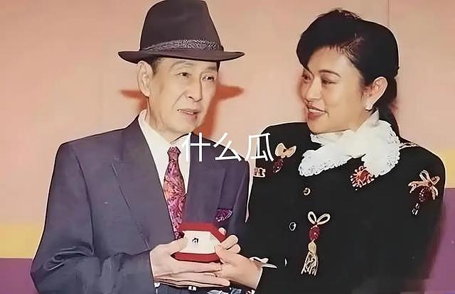 香港巨富临死嘱咐儿子，一定要使劲花钱当个败家子，最好一分不剩（组图） - 11