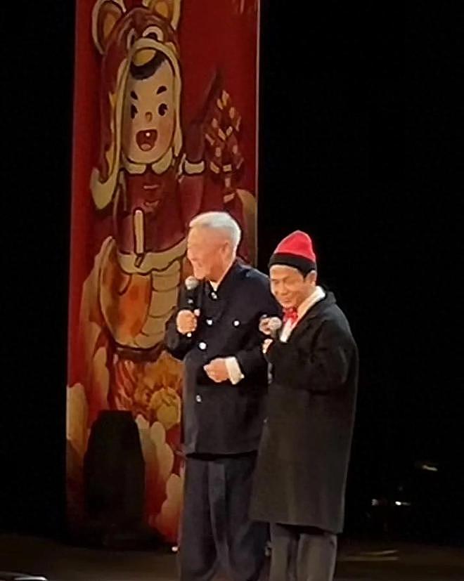 赵本山纽约首演大获成功！十二年后再演小品，与宋小宝同台欢乐多（组图） - 1