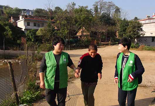 难以飞跃的“疯人院”：被精神障碍困住的农村女性（组图） - 2