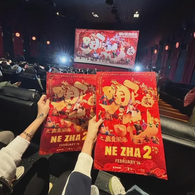 《哪吒2》登陆北美，首映礼现好莱坞！有华人观众哭花眼妆：特效超预期，买票靠抢（组图） - 2