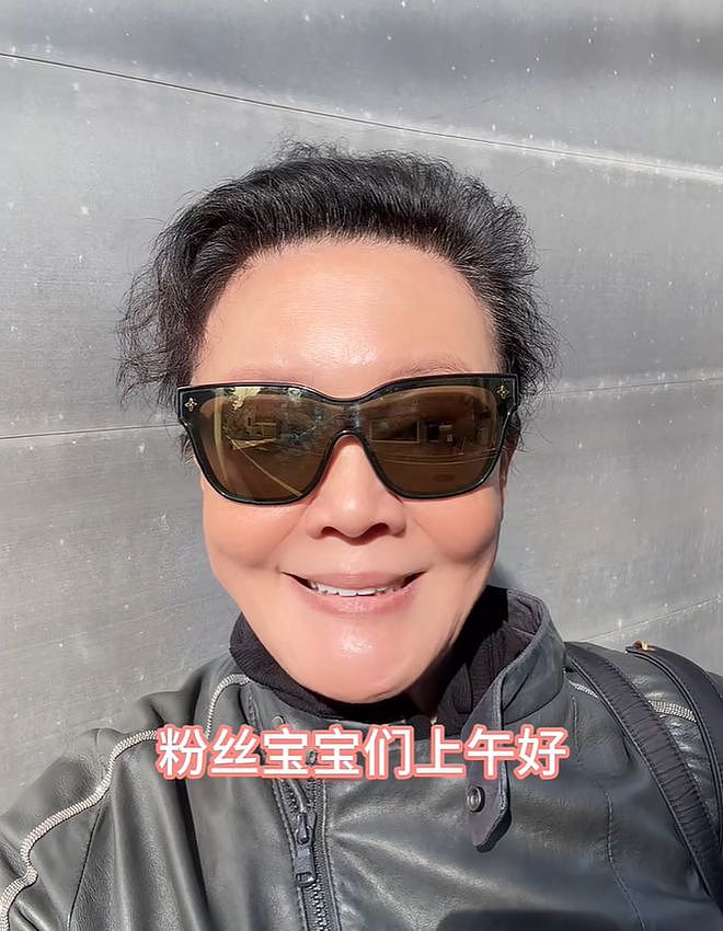 汪小菲夫妇被偶遇现身红螺寺，网友质疑去求子，深情人设再遭质疑（组图） - 16