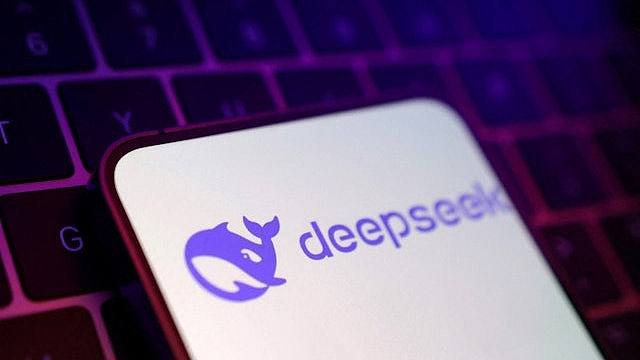 微信接入DeepSeek真正王炸组合！腾讯：正测试用户可免费使用（组图） - 1