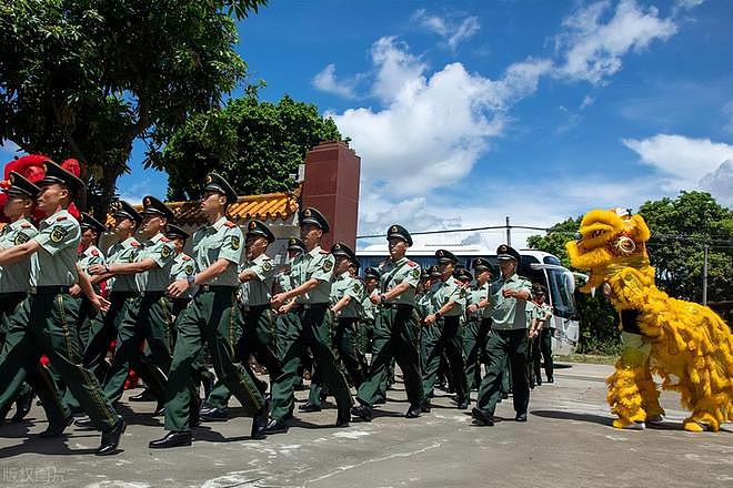 王大陆因涉嫌逃兵役被捕！胡锡进：台湾都开始“抓壮丁”了？（组图） - 8