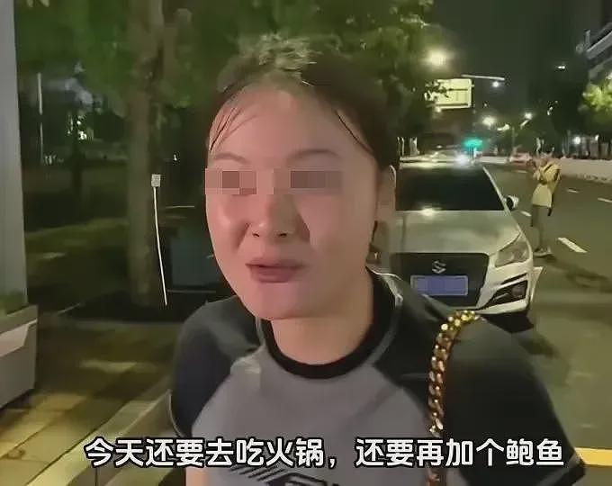 小夫妻晚上拍违章月入几十万，遭网友攻击后反呛（组图） - 5