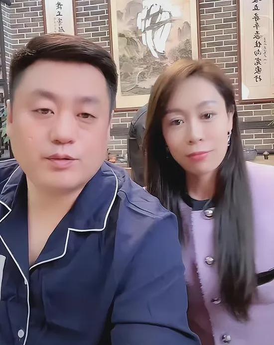 【情感】宋晓峰：越红越宠老婆，和女儿同台飙戏，网友：长得不像爸爸，我就放心了（组图） - 11