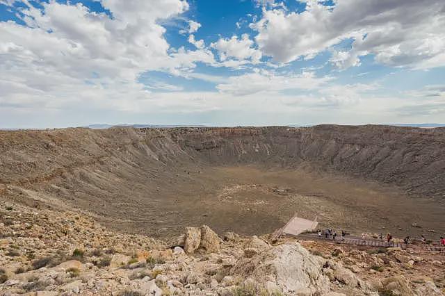 外媒：小行星撞地球机会有多大？那些不为人知的惊险错过（组图） - 4