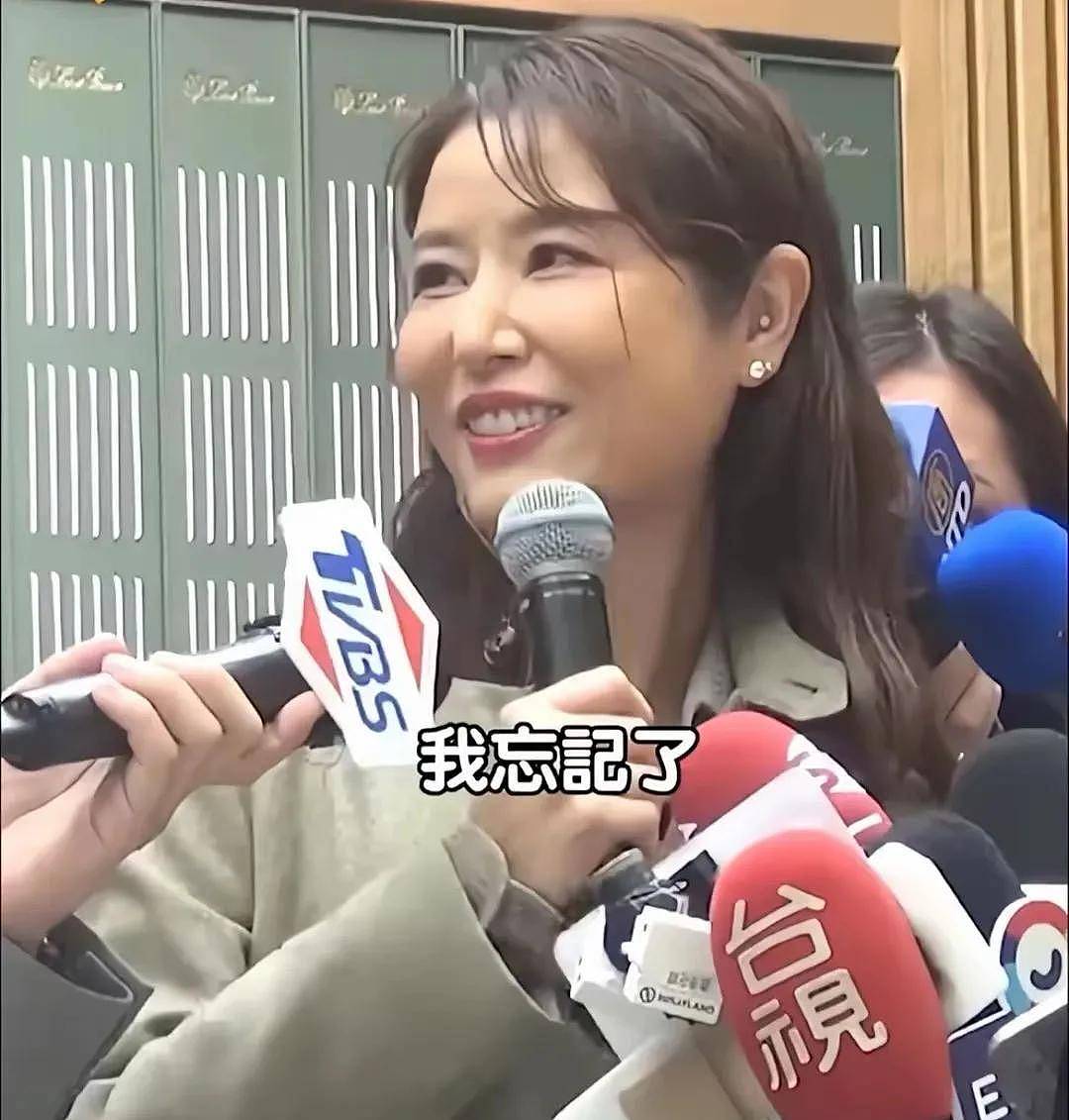 看了49岁林心如和56岁吴倩莲近照，才懂医美...（组图） - 14