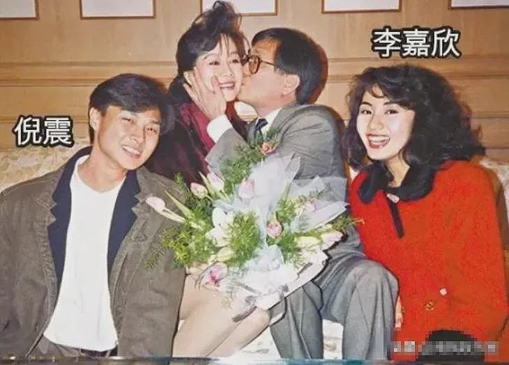 54岁李嘉欣露面！膀大腰粗不敢认，颜值断崖下滑，女神也不敌岁月（组图） - 7