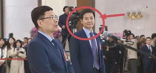 网友笑疯！海尔总裁光芒被雷军掩盖，公司号竟集体爆笑“护主”？（组图） - 6