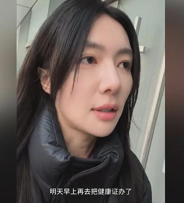 青春饭也不好吃！奔四女模特曾年入50万，被行业淘汰只能去送外卖（组图） - 11