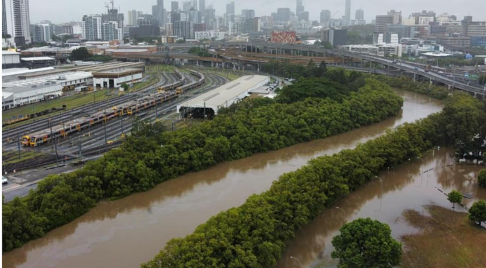 布里斯班降雨超300mm，多地凌晨发布撤离通知！洪水或在未来几日持续（组图） - 8