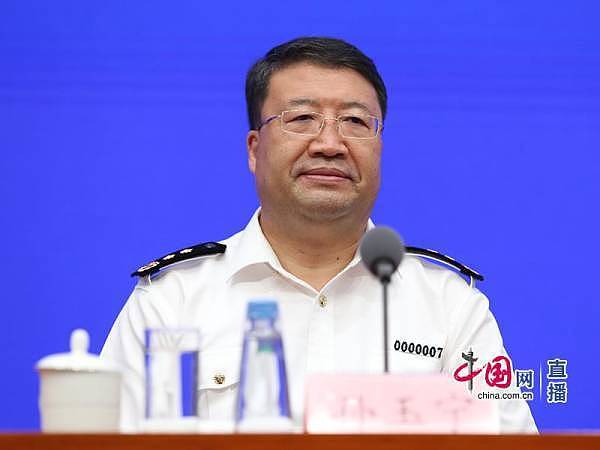 收受巨额财物，海关总署原副署长孙玉宁被“双开“（组图） - 2