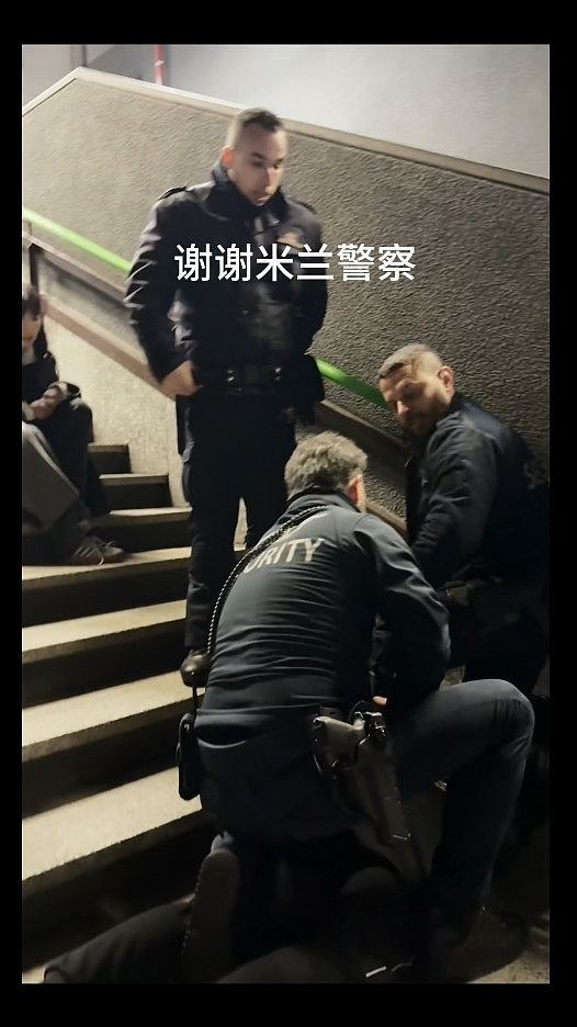 中国女留学生米兰地铁站被抢手机，怒追数百米与警察联手擒获小偷（组图） - 6