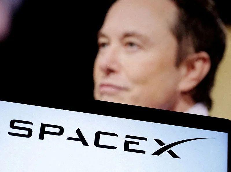 华裔加密币富豪将搭马斯克SpaceX圆太空梦，最少砸5500万美元（图） - 1