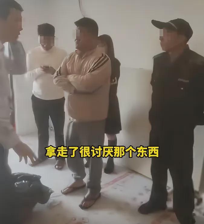 广东业主买3套房打通爆改诡异装修引众怒！账号发视频自述用途我头皮发麻…（视频/组图） - 9