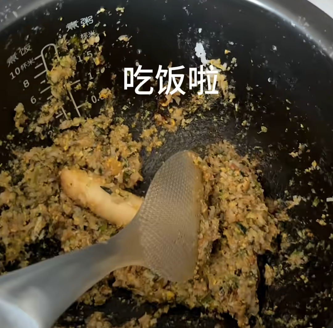 被打工人尊称“互联网主母”，这糊弄学大神做饭像狗饭但真实用啊（组图） - 6