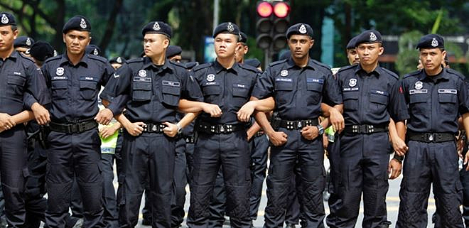 滚回中国！外籍女教师歧视辱骂华人学生还威胁家长…更多细节曝光！（组图） - 5