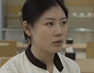 26岁北大研究生当食堂阿姨：比互联网大厂更快乐，想做食堂经理（图）